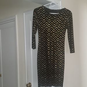 Moda International dress. Zips in the back